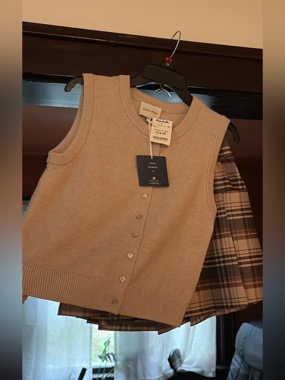 NWT Mini Skirt & Sweater Vest Set - Size M - Picture 3 of 3